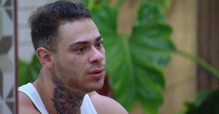 Leo Stronda detona colegas de A Fazenda: “Gente chata e medíocre”