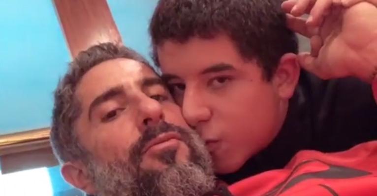 Marcos Mion se emociona ao falar do carinho que ganha do filho autista