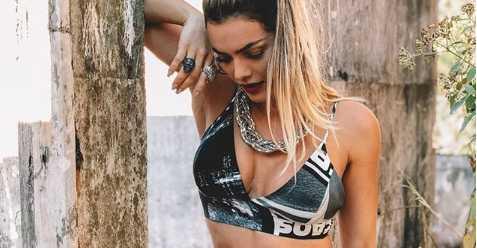 Aos 35 anos, Kelly Key exibe barriga sarada