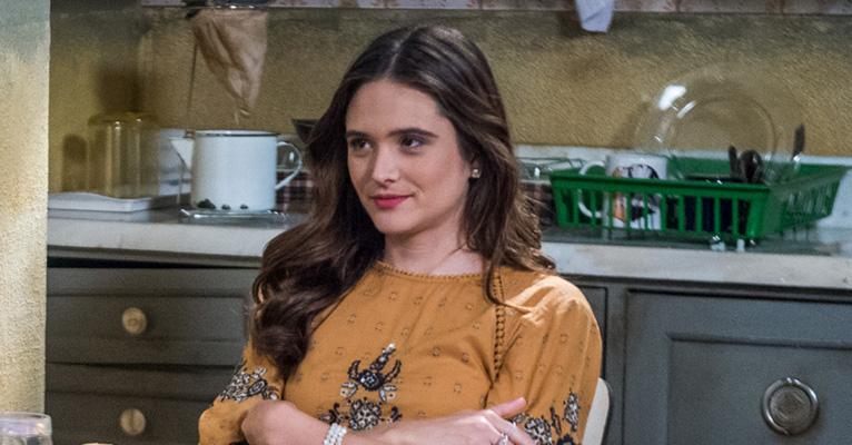 Cheia de gingado! Juliana Paiva rebola ao som sucesso ‘Teile e Zaga’