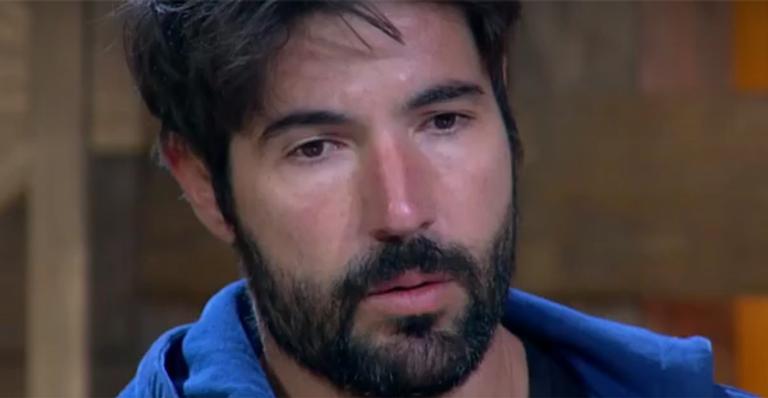 A Fazenda: Filha do sertanejo Leonardo se pronuncia após eliminação do marido: ”Não se preocupem comigo”