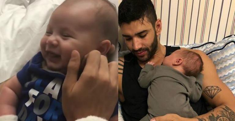 Papai coruja! Gusttavo Lima paparica o filho caçula, Samuel, em momento de pura fofura