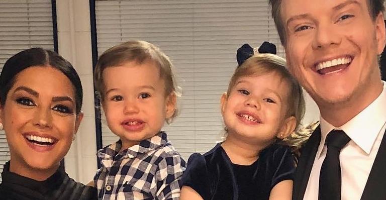 Thais Fersoza leva filhos para tomar vacina e lamenta: ”Quem fica mais chateada sou eu”