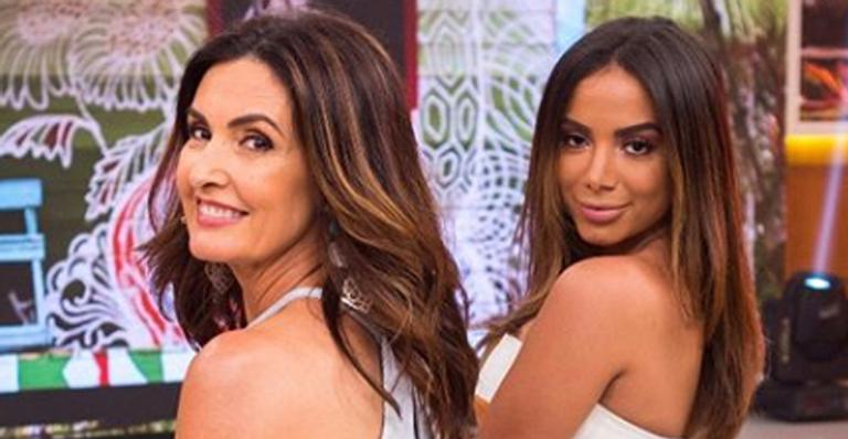 Fátima Bernardes posa empinando o bumbum com Anitta: ”Ela disse que usa e abusa dessa pose”
