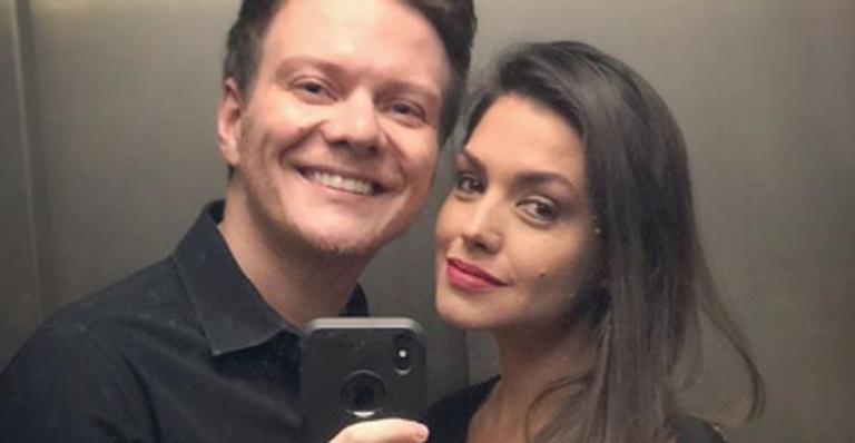 Após perrengue em Londrina, Michel Teló curte noite a dois com Thais Fersoza