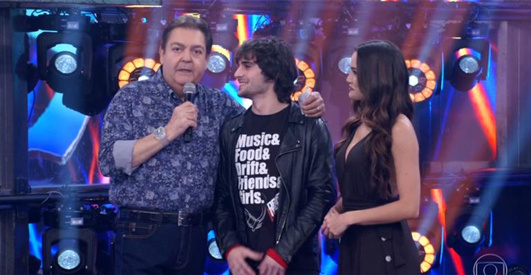Fiuk se machuca e vai direto para a repescagem da Dança dos Famosos