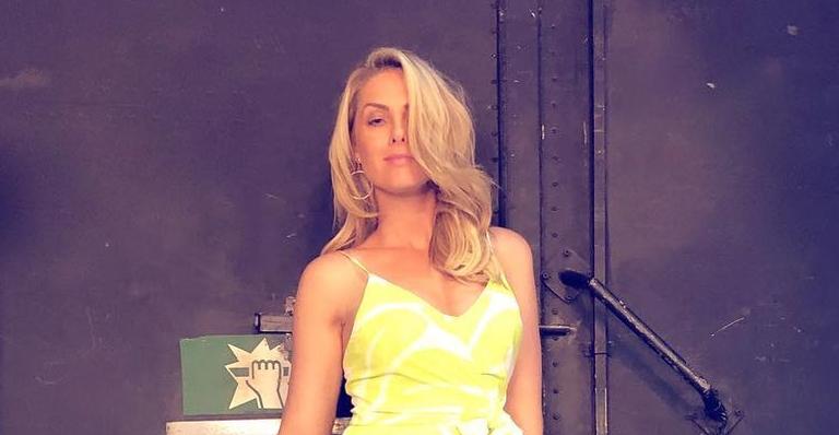 Casa nova? Ana Hickmann aparece no SBT e deixa fãs confusos