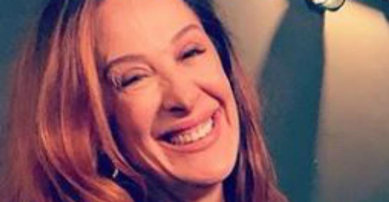 Claudia Raia compartilha ensaio fotográfico e beleza dos herdeiros encanta web: ”Genética perfeita”