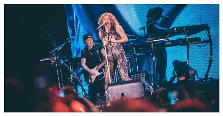 Shakira agita fãs após 7 anos sem vir ao país: ‘Senti muita saudade’