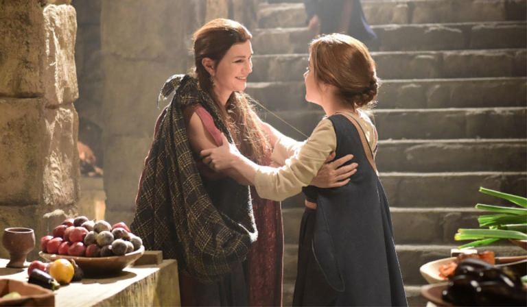 É hoje! ‘Jesus’ terá reencontro emocionante de Adela e Diana