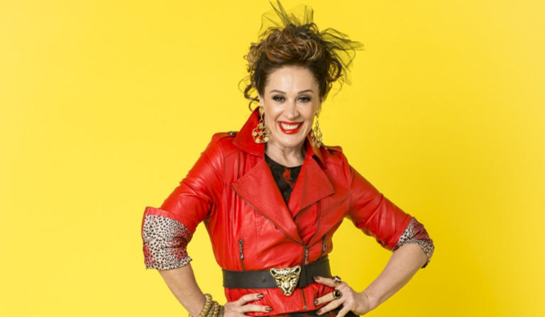 Claudia Raia chega com tudo em ‘Verão 90’!