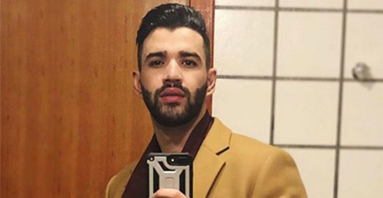 Filho de Gusttavo Lima surge estiloso ao usar óculos de sol