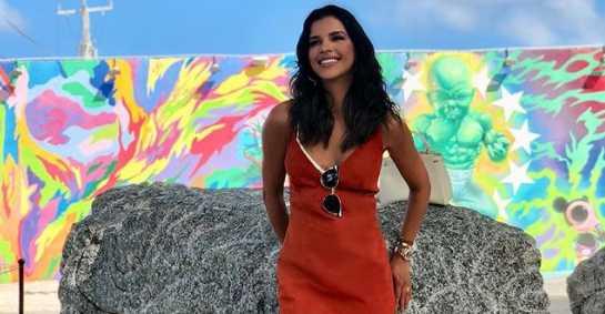 Sensual, Mariana Rios compartilha foto ousada com os fãs