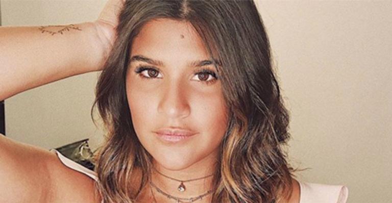 Assumiu? Giulia Costa mostra a 1ª foto com rapaz misterioso