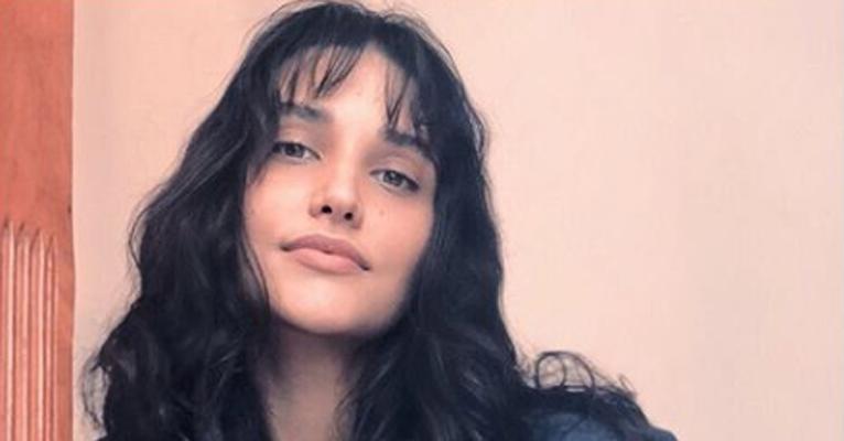 Fofura! Débora Nascimento e a filha, Bella, encontram amigas famosas como Sophie Charlotte