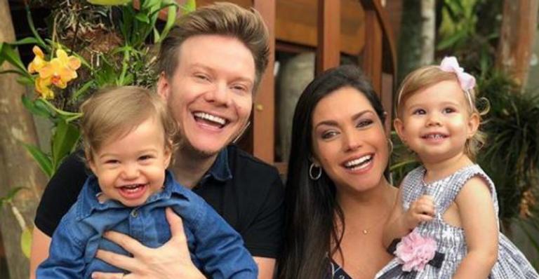 Thais Fersoza e Michel Teló levam filhos para dia de fazenda: ”Coisa mais fofa”