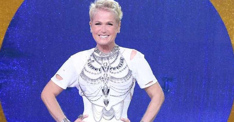 Nostalgia! Xuxa Meneghel reúne primeira geração das ‘Paquitas’ e encanta seguidores: ”Onde tudo começou”