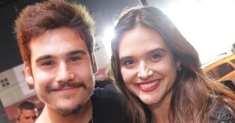 Nicolas Prattes faz declaração apaixonada para Juliana Paiva: ”Maravilha do mundo”
