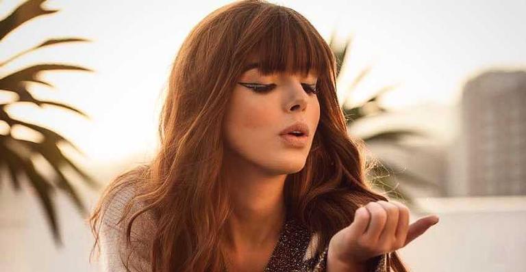 Giovanna Lancellotti se despede de personagem na TV e comemora: “Dever cumprindo”