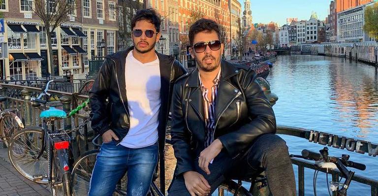 Carlinhos Maia faz show na Europa com moradores da vila: “Euro-Vila”