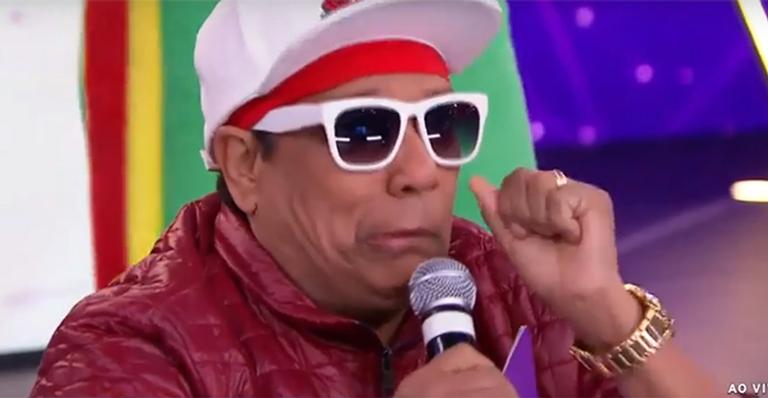 Teleton: De joelhos, Liminha chora ao relembrar grave problema de saúde: ”Achei que não estaria aqui”