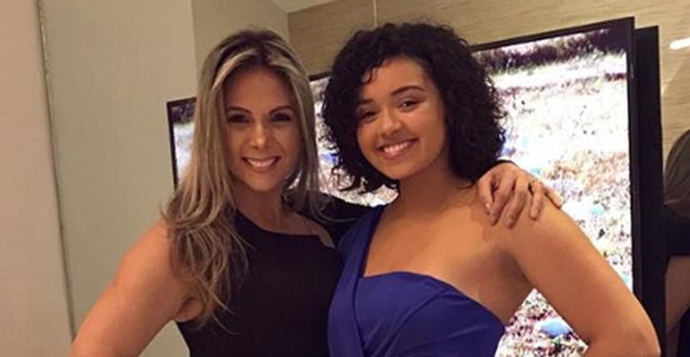 Carla Perez ganha homenagem da filha em seu aniversário de 41 anos