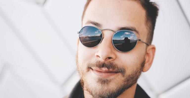 Junior Lima faz tatuagem especial em homenagem ao filho, Otto: ”Mais uma”