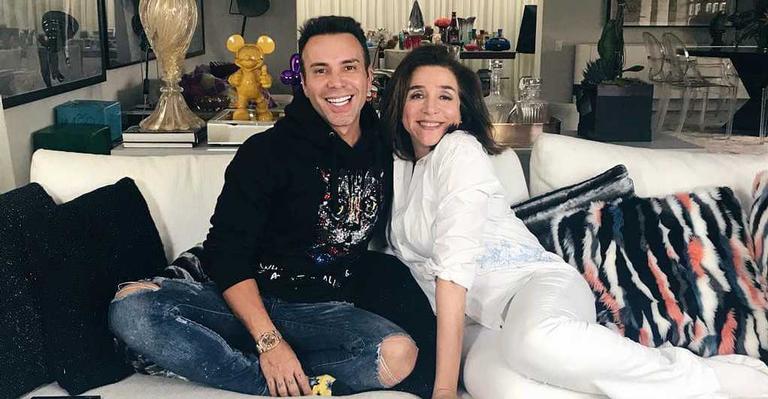 Marisa Orth faz revelação surpreendente sobre sua primeira vez: ”Estava desesperada”
