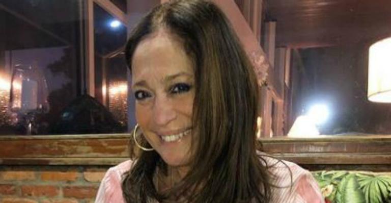 Em tratamento contra o câncer, Susana Vieira ganha o carinho da família e mostra otimismo: ”Agradecer sempre”