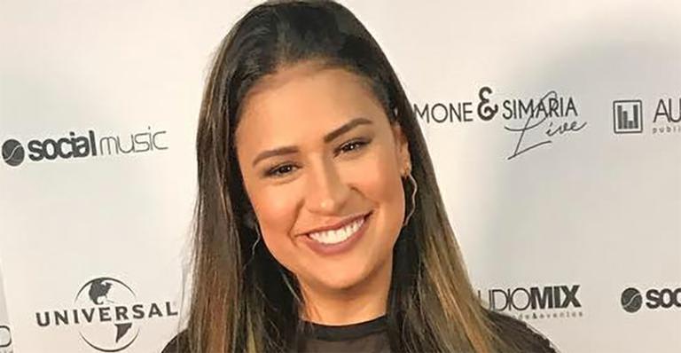Fofura! Henry, filho de Simone Mendes, imita o pai e se veste igual a ele