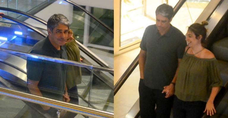 Recém casados, William Bonner e Natasha Dantas esbanjam simpatia durante passeio em shopping