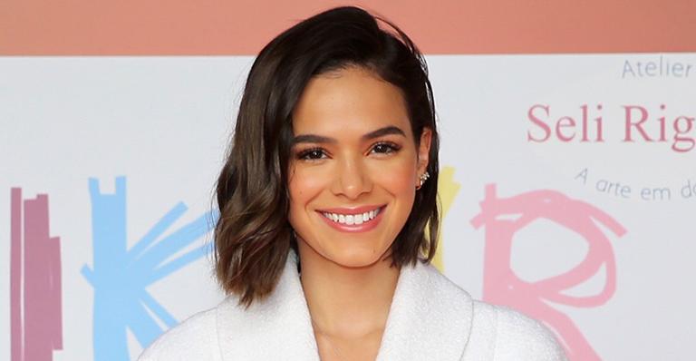 Bruna Marquezine usa look de mais de R$ 3 mil em evento do Instituto Neymar Jr