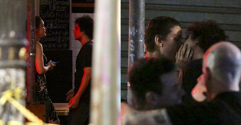 Leandra Leal é flagrada aos beijos com George Sauma após festa de Taís Araújo