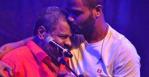 Filho de Arlindo Cruz homenageia o pai e se emociona ao falar do estado de saúde do sambista
