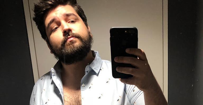 Leo Bahia desabafa sobre padrões estéticos e insegurança: “Tem dias que é mais difícil”
