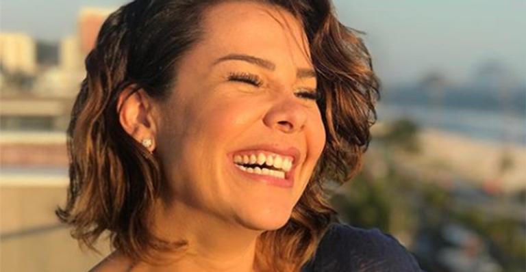 Fernanda Souza muda o visual pela terceira vez em um ano