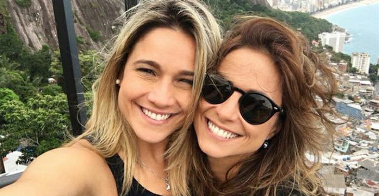 Ivete Sangalo entrega casamento surpresa de Fernanda Gentil e Priscila Montandon