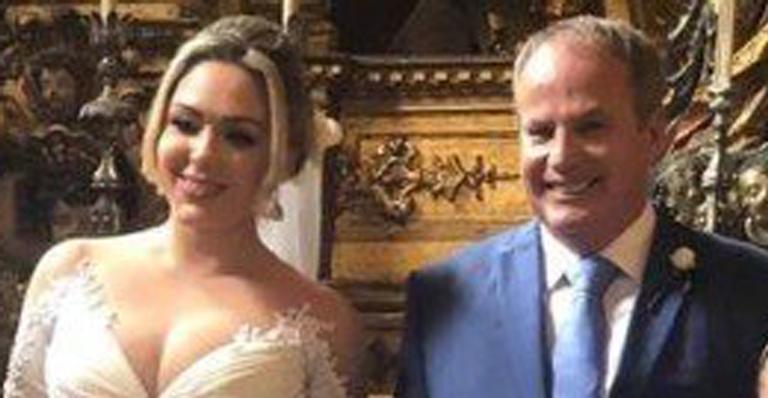 Jayme Monjardim explica casamento com Tânia Mara após 15 anos juntos: ”Demorou para a gente conseguir a anulação”