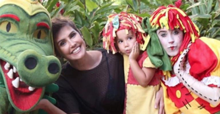 Deborah Secco faz nova festa de aniversário para a filha, Maria Flor