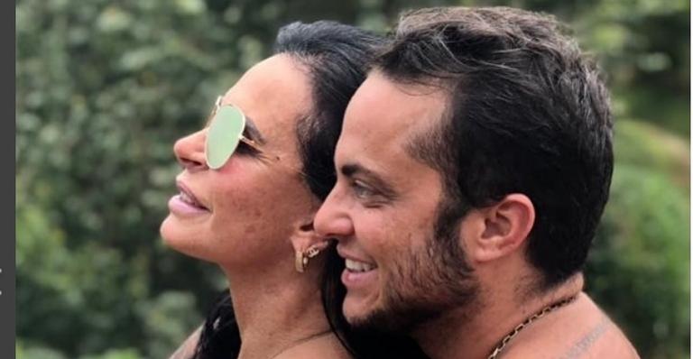 Gretchen abre o jogo e se pronuncia sobre os planos de Thammy Miranda ser pai