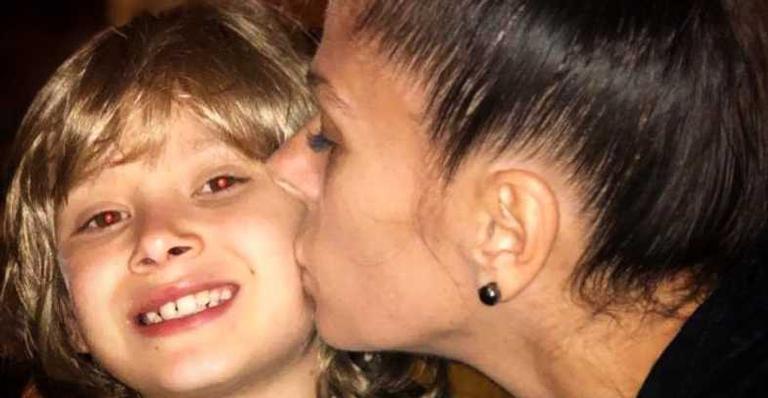 Filho de Adriane Galisteu surpreende a mãe ao falar sobre traição: “Eu sei o que é”