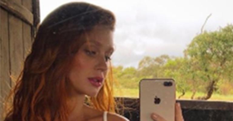 Marina Ruy Barbosa surge só de calcinha e sutiã em clique nas redes sociais