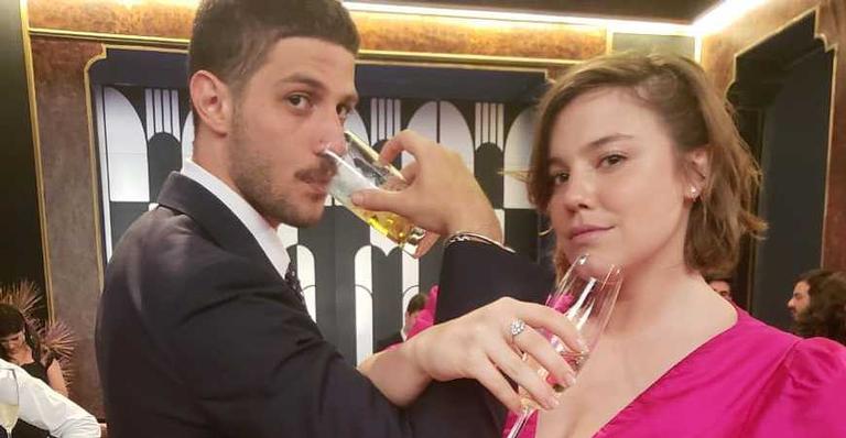 Alice Wegmann faz linda homenagem a Chay Suede: “Orgulho de ver crescer”