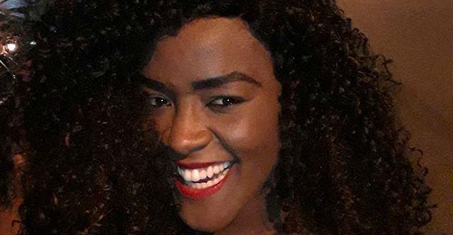 Ex-BBB Angélica Ramos ousa em foto seminua mostrando barrigão de grávida