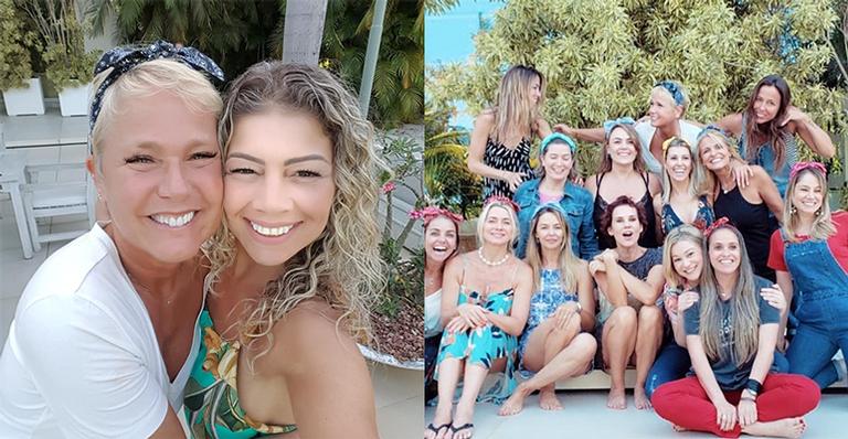 Xuxa Meneghel reúne as ex-paquitas em amigo secreto de final de ano