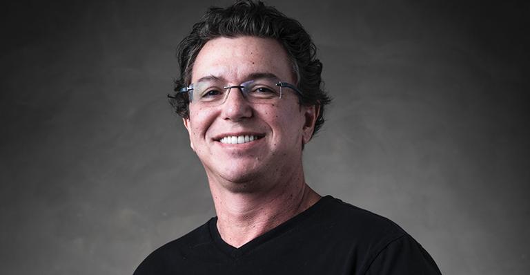 Boninho alfineta A Fazenda ao dar mais detalhes sobre o BBB19