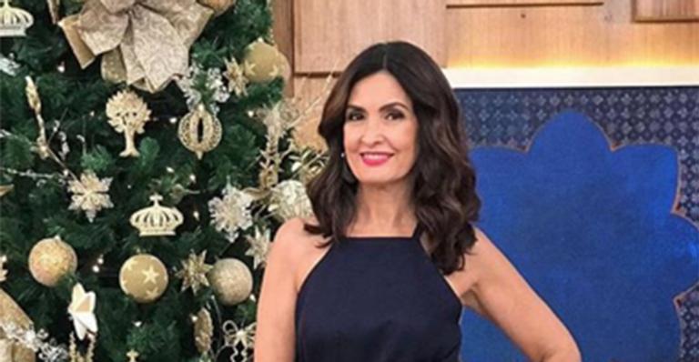 Em clique raro, Fátima Bernardes surge com os filhos trigêmeos