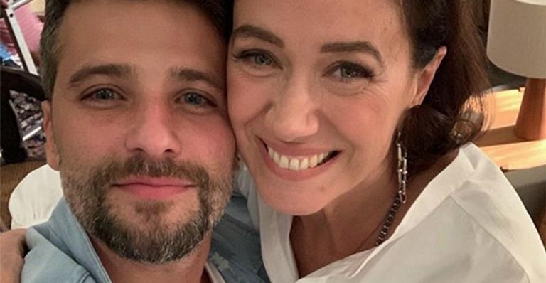 Lilia Cabral se declara para Bruno Gagliasso: ‘Você chamou a atenção’