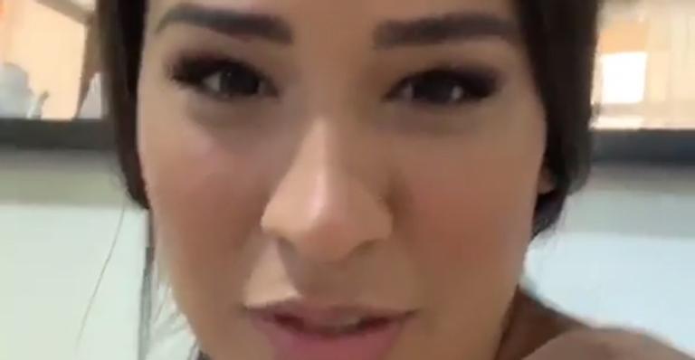 Simone Mendes faz exame de DNA e desabafa nas redes sociais