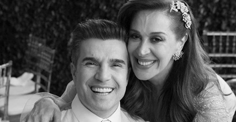 Cláudia Raia relembra casamento e se declara para Jarbas Homem de Mello: ”Ano se encerrou da melhor forma possível”